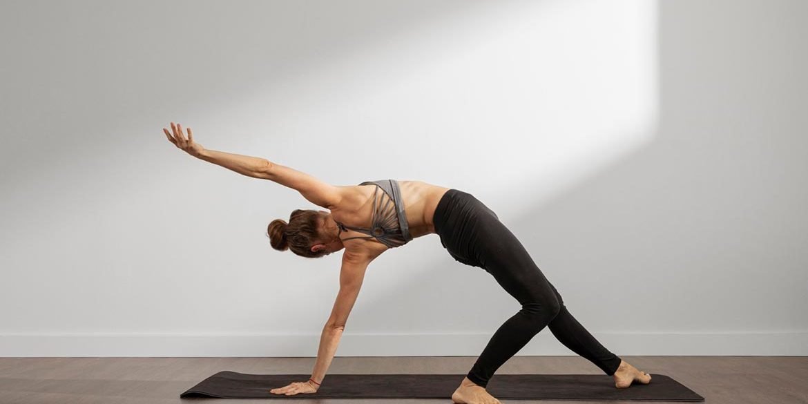 yoga-3-3 yoga-3-3